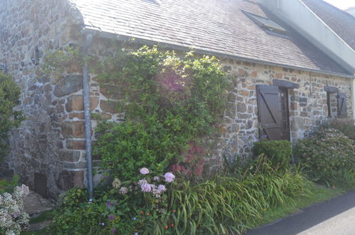 Photo 22 - Maison de 2 chambres à Crozon avec jardin et vues à la mer