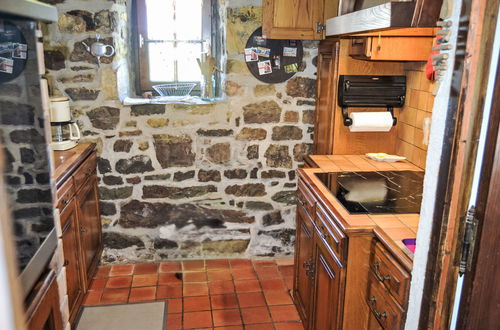 Photo 10 - 2 bedroom House in Crozon with garden and terrace