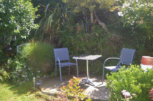 Photo 3 - Maison de 2 chambres à Crozon avec jardin et vues à la mer