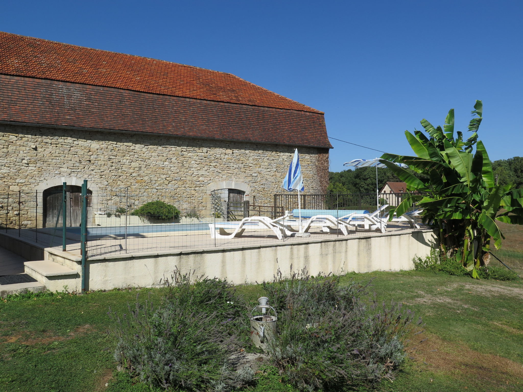 Foto 29 - Casa de 2 quartos em Loubressac com piscina privada e jardim