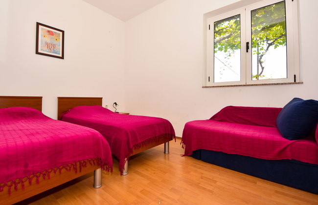 Casa de 5 quartos em Kali com jardim e terraço - Foto 10