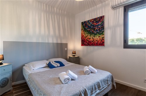 Foto 17 - Appartamento con 2 camere da letto a Porto-Vecchio con piscina e vista mare