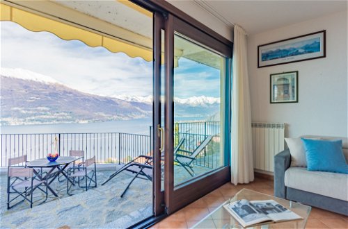 Foto 7 - Apartment mit 2 Schlafzimmern in Bellano mit terrasse und blick auf die berge