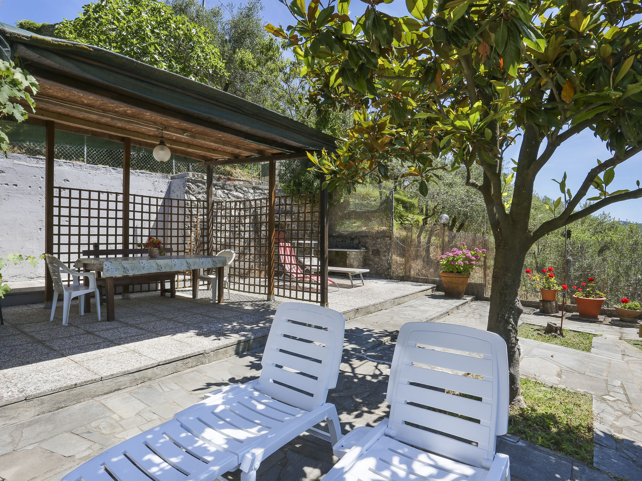 Photo 20 - Maison de 1 chambre à Pescaglia avec jardin et terrasse