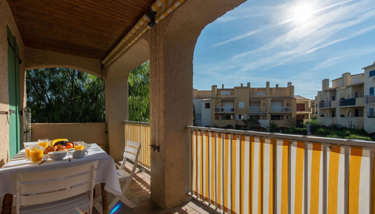 Photo 1 - Appartement de 2 chambres à Cavalaire-sur-Mer avec terrasse