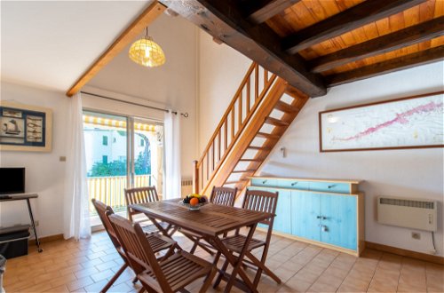Foto 4 - Apartment mit 2 Schlafzimmern in Cavalaire-sur-Mer mit terrasse