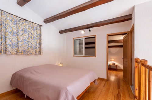 Foto 11 - Appartamento con 2 camere da letto a Cavalaire-sur-Mer con terrazza