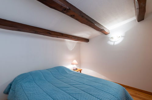 Foto 12 - Apartment mit 2 Schlafzimmern in Cavalaire-sur-Mer mit terrasse
