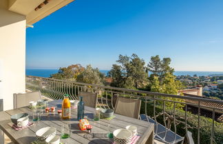 Photo 2 - Maison de 4 chambres à Fréjus avec piscine privée et jardin