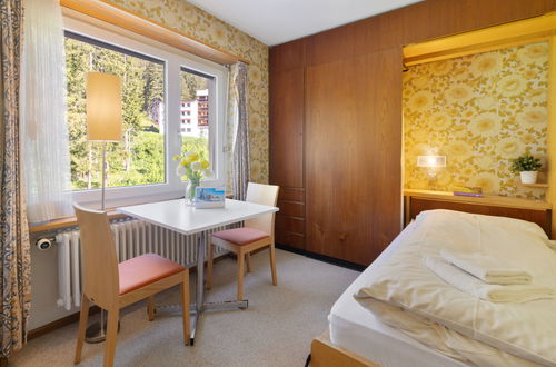 Foto 2 - Apartment mit 1 Schlafzimmer in Arosa