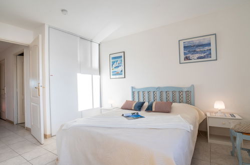 Foto 14 - Apartamento de 2 habitaciones en Fréjus con terraza y vistas al mar
