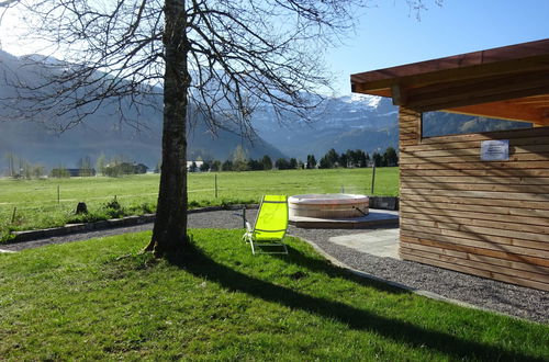 Foto 12 - Appartamento con 2 camere da letto a Lenk con giardino