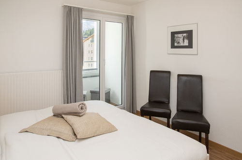 Photo 20 - 4 bedroom Apartment in Sankt Moritz with garden