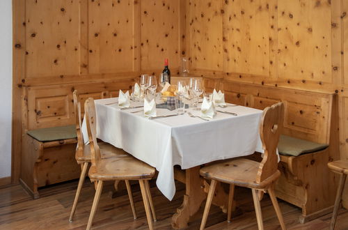 Photo 9 - 4 bedroom Apartment in Sankt Moritz with garden
