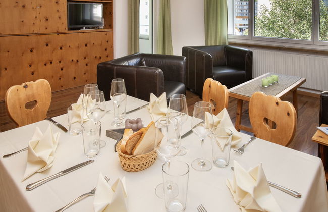 Apartment mit 4 Schlafzimmern in Sankt Moritz mit garten - Foto 3