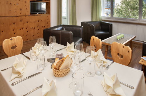 Photo 2 - 4 bedroom Apartment in Sankt Moritz with garden