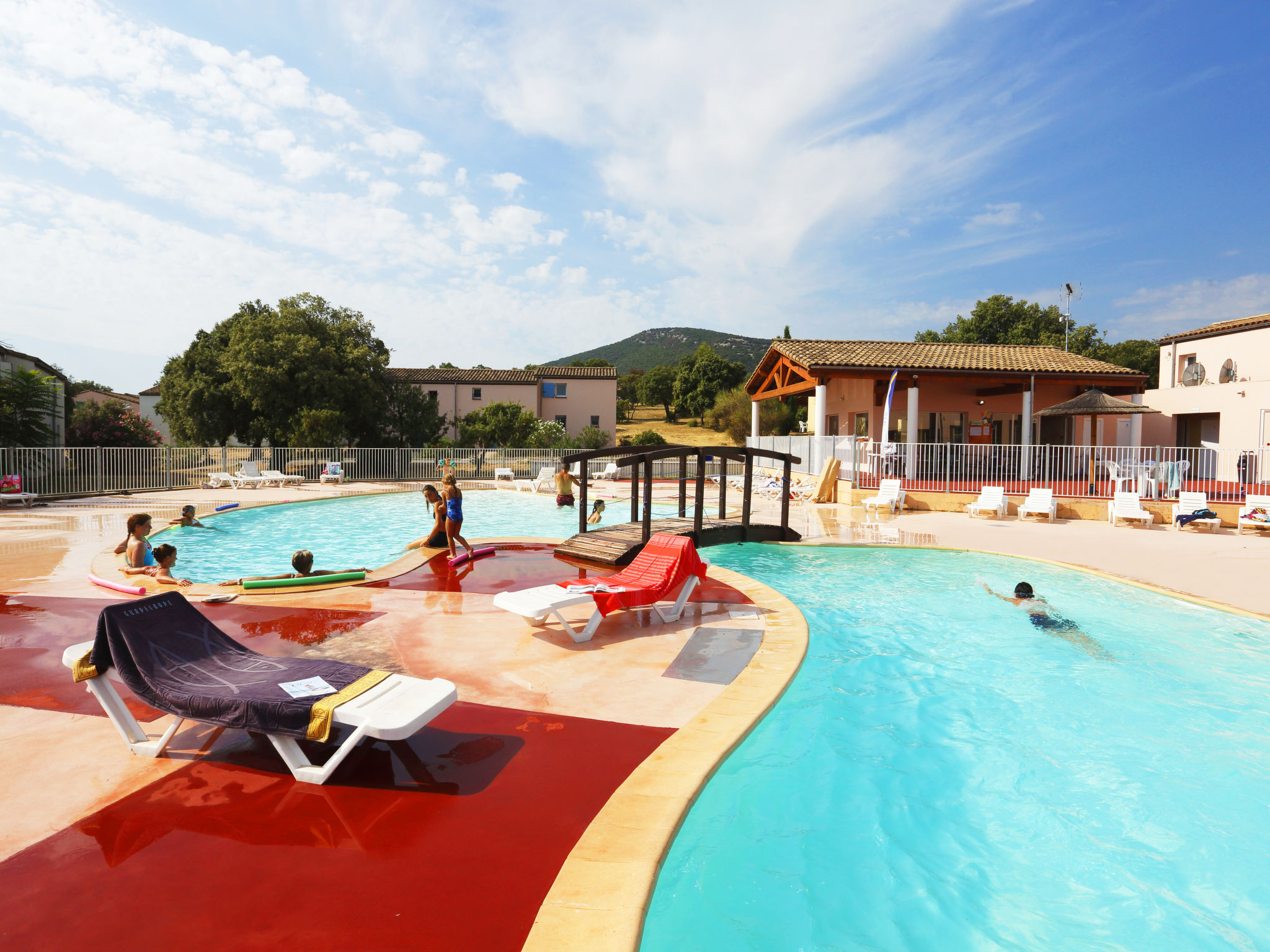 Photo 1 - Maison de 2 chambres à Sauve avec piscine et jardin