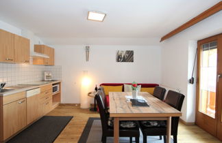 Photo 2 - 1 bedroom Apartment in Aschau im Zillertal with mountain view