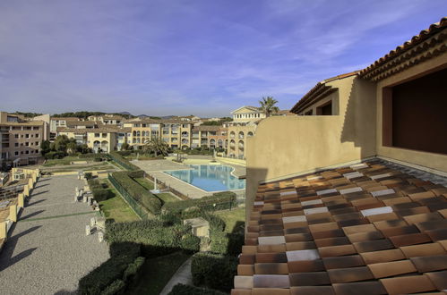 Photo 8 - Appartement de 2 chambres à Six-Fours-les-Plages avec piscine et terrasse