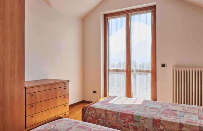 Casa de 4 quartos em Dongo com jardim e terraço - Foto 22