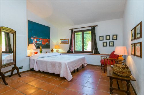 Foto 13 - Haus mit 1 Schlafzimmer in Colle di Val d'Elsa mit schwimmbad und garten