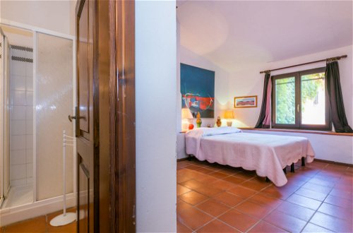 Foto 18 - Haus mit 1 Schlafzimmer in Colle di Val d'Elsa mit schwimmbad und garten