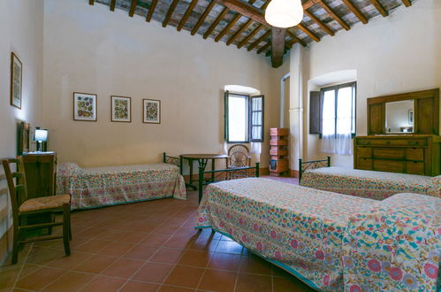 Photo 25 - 4 bedroom House in Laterina Pergine Valdarno with private pool and garden