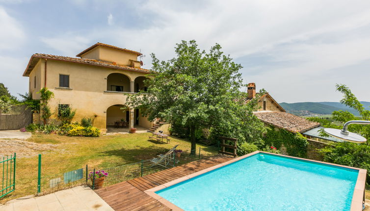 Foto 1 - Casa de 4 habitaciones en Laterina Pergine Valdarno con piscina privada y jardín