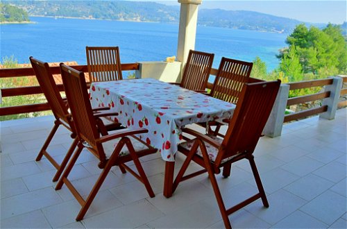Photo 7 - 3 bedroom House in Vela Luka with garden and sea view