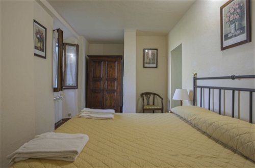 Foto 15 - Appartamento con 2 camere da letto a Barberino Tavarnelle con piscina e giardino
