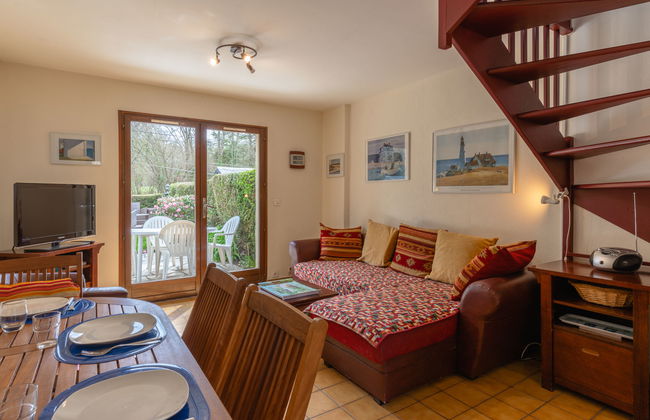 3 bedroom House in Villers-sur-Mer with garden and terrace - Photo 7