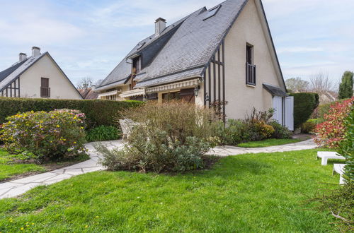 Foto 16 - Casa con 2 camere da letto a Villers-sur-Mer con giardino e terrazza