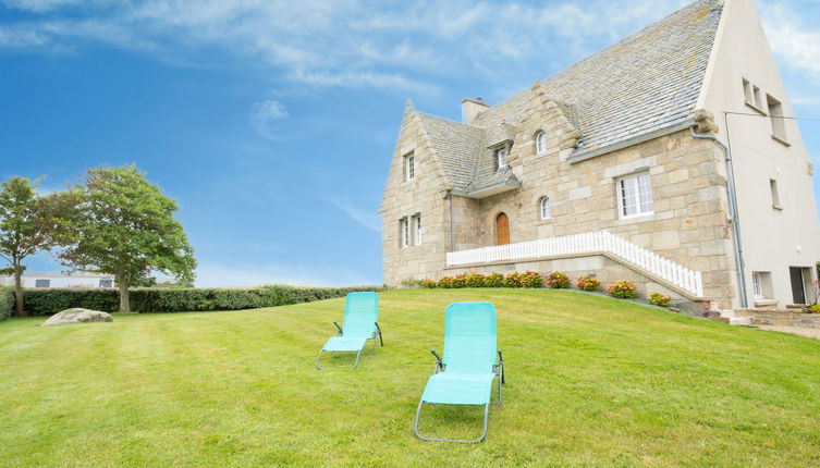 Photo 1 - Maison de 4 chambres à Cléder avec jardin et vues à la mer