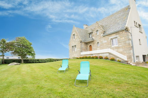 Photo 1 - Maison de 4 chambres à Cléder avec jardin et vues à la mer