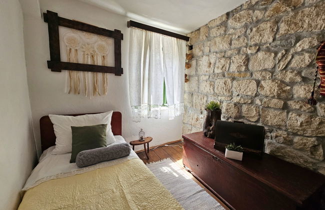 Casa de 4 quartos em Omiš com jardim e terraço - Foto 21