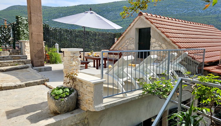 Foto 1 - Casa de 3 habitaciones en Omiš con terraza y vistas al mar