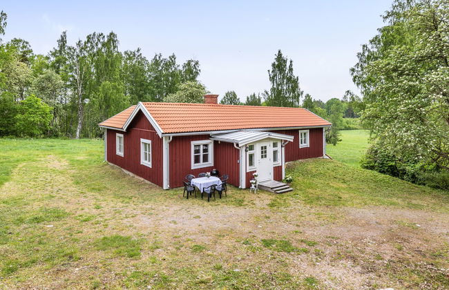Casa de 3 quartos em Arboga com jardim - Foto 1