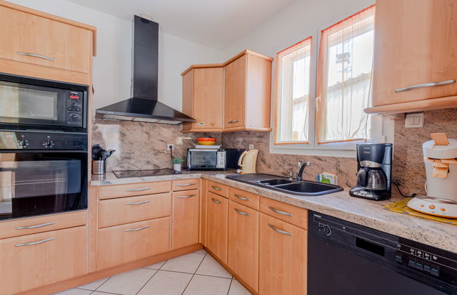 Casa de 4 quartos em Le Barcarès com piscina privada e jardim - Foto 13