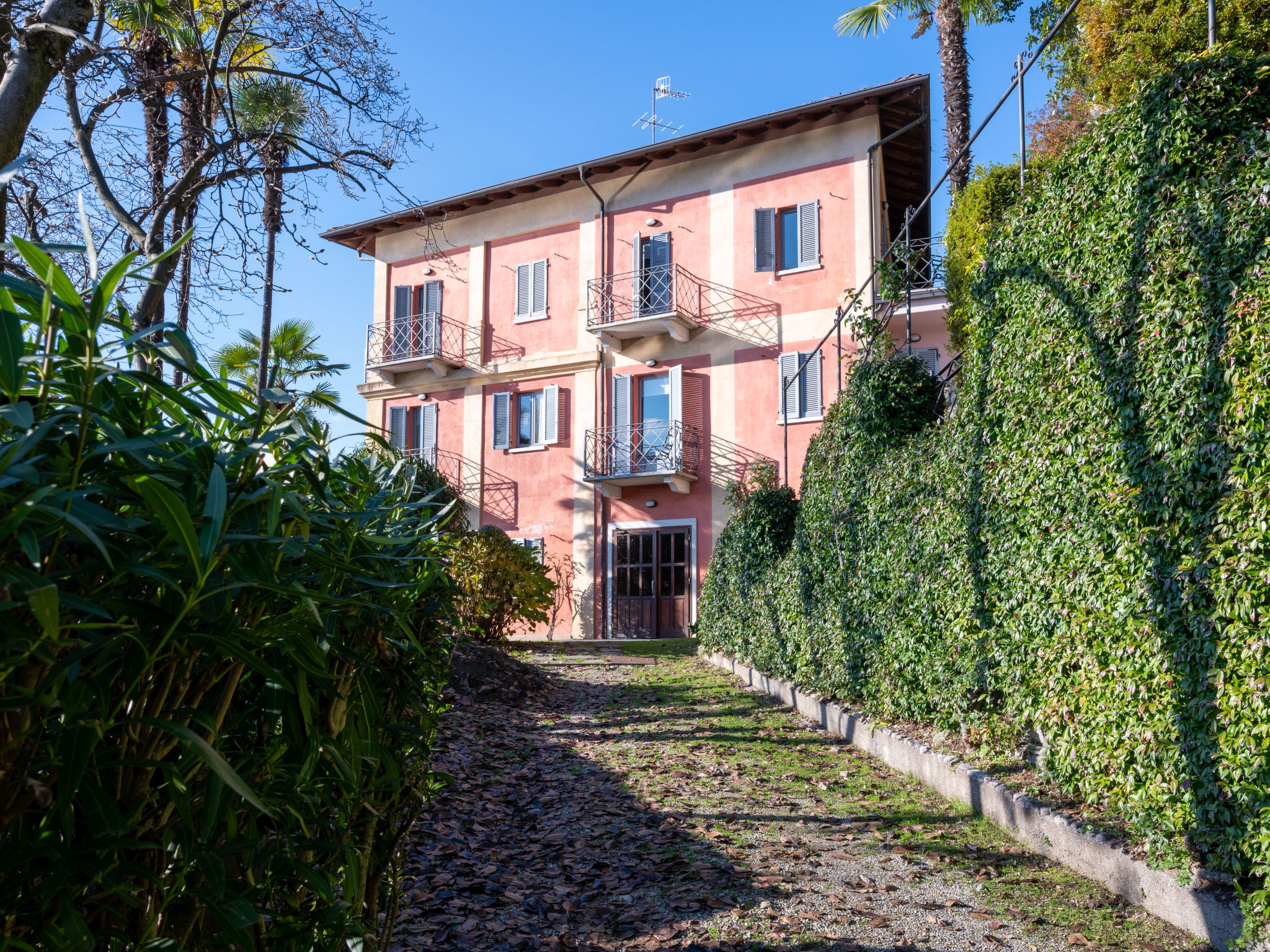 Photo 24 - Appartement de 1 chambre à Orta San Giulio avec vues sur la montagne