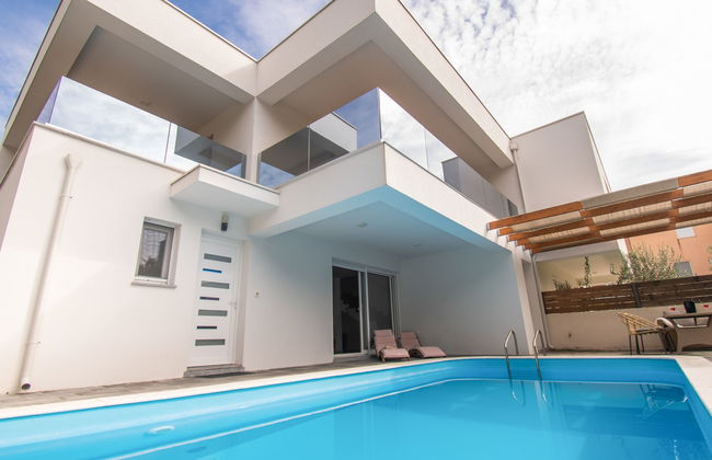 Casa de 4 quartos em Vodice com piscina privada e jardim - Foto 31
