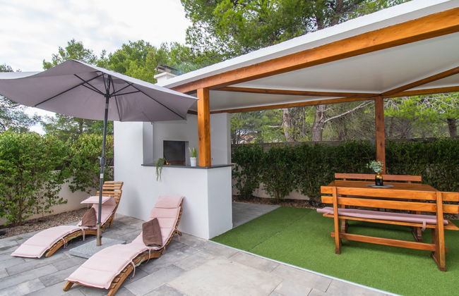 Casa de 4 quartos em Vodice com piscina privada e jardim - Foto 19