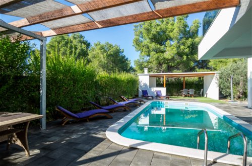 Foto 2 - Casa de 3 quartos em Vodice com piscina privada e vistas do mar