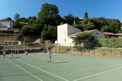 Foto 20 - Casa con 3 camere da letto a Salavas con piscina e terrazza