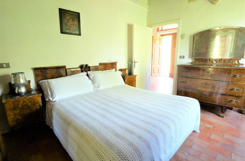 Photo 16 - 3 bedroom House in Campagnatico with swimming pool and garden