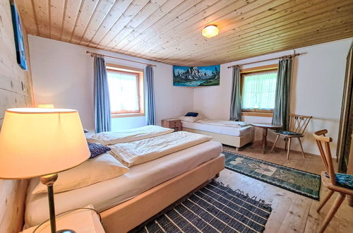 Photo 15 - 5 bedroom House in Mayrhofen with garden and terrace