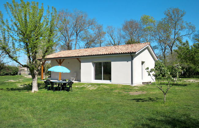 Casa de 3 quartos em Civrac-en-Médoc com jardim e terraço - Foto 18