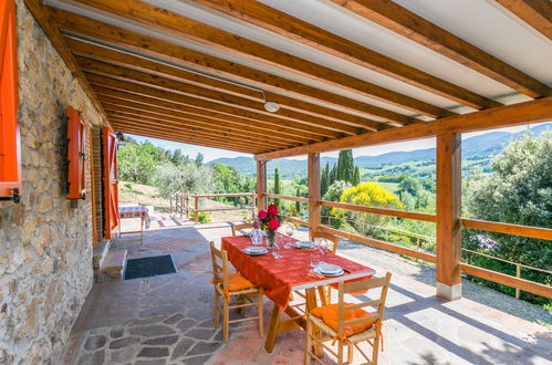 Photo 3 - Maison de 2 chambres à Montecatini Val di Cecina avec piscine privée et terrasse