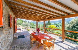 Foto 3 - Casa con 2 camere da letto a Montecatini Val di Cecina con piscina privata e terrazza