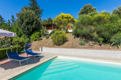 Photo 39 - Maison de 2 chambres à Montecatini Val di Cecina avec piscine privée et jardin