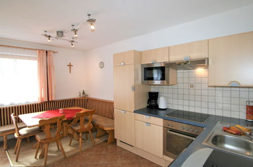 Photo 11 - 3 bedroom Apartment in Stummerberg with garden and sauna